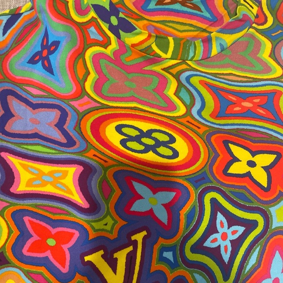 Authentic Louis Vuitton Multi-Color T-Shirt - Picture 3 of 7